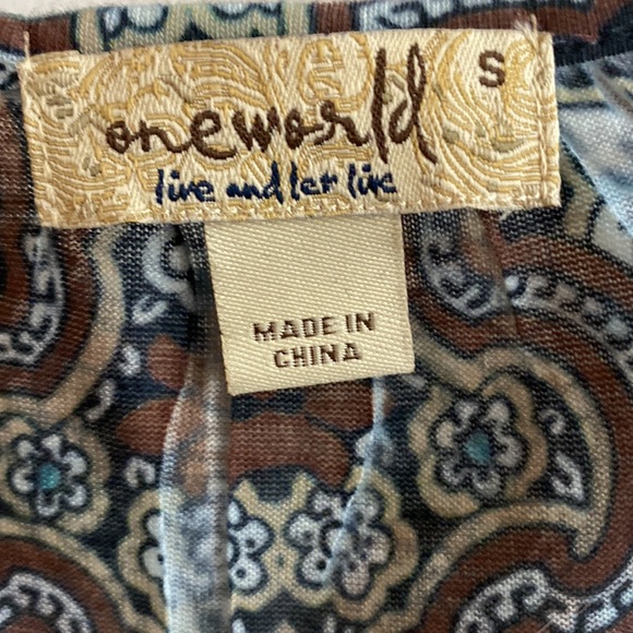 One World Sheer Romantic Embellished Blouse    size Small ~  LIKE NEW - Picture 5 of 6